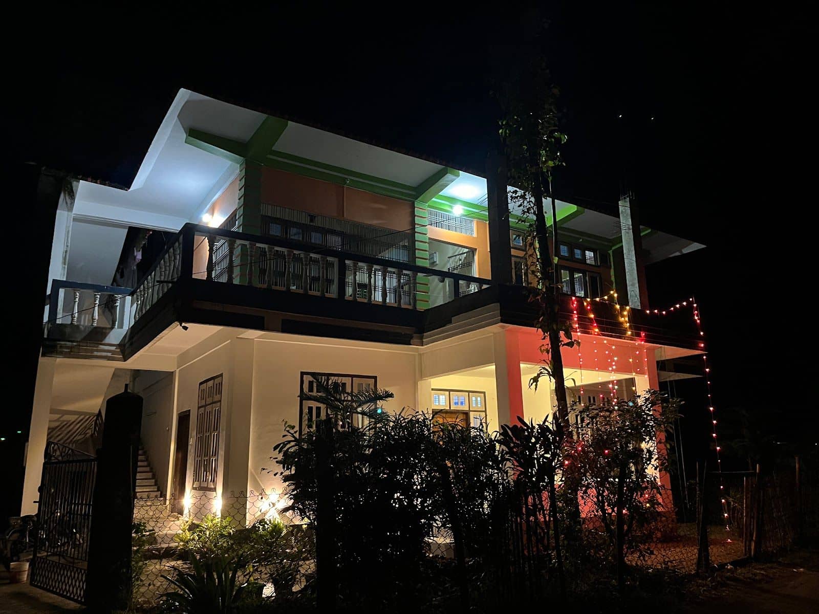 Homestay by Park Entrance w/ Safari & Meals, Assam - Assam