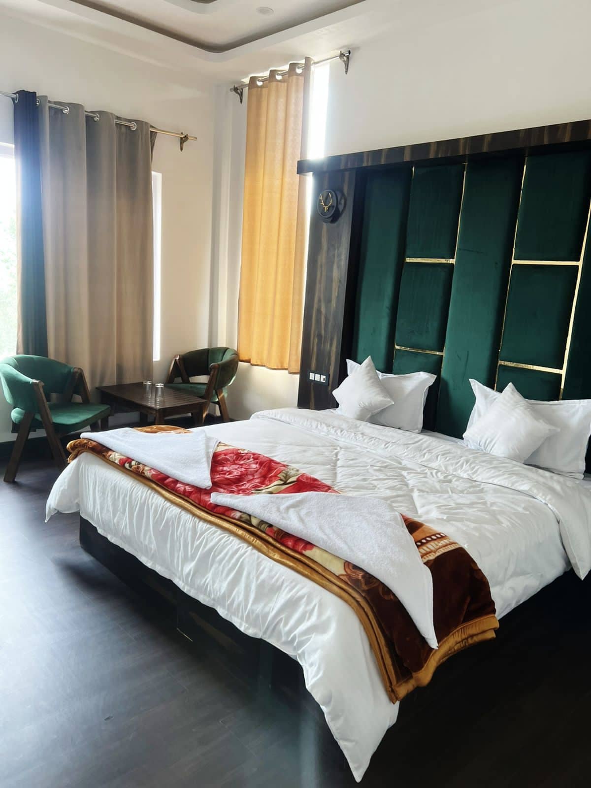 Homestay w/ Mountain Views & Home Meals, J&K - photo 3