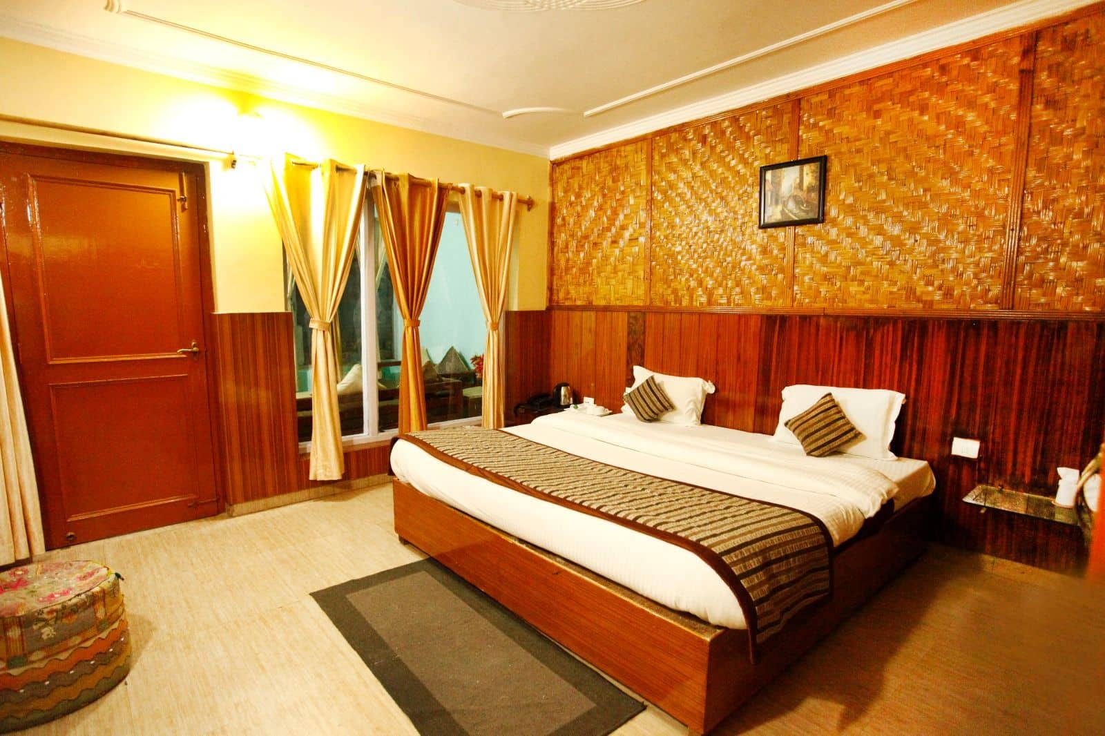 Homestay w/ Himalayan Views & Home Meals - Kausani, Uttarakhand photo 3