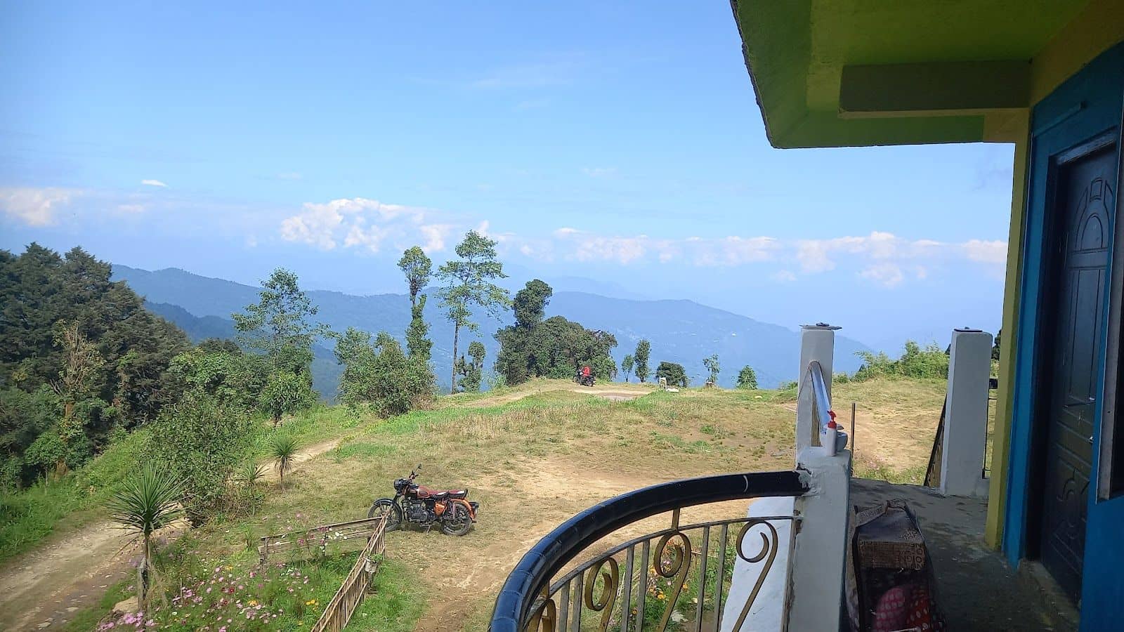 Serene Mountain Retreat in Chatakpur - Chatakpur photo 4