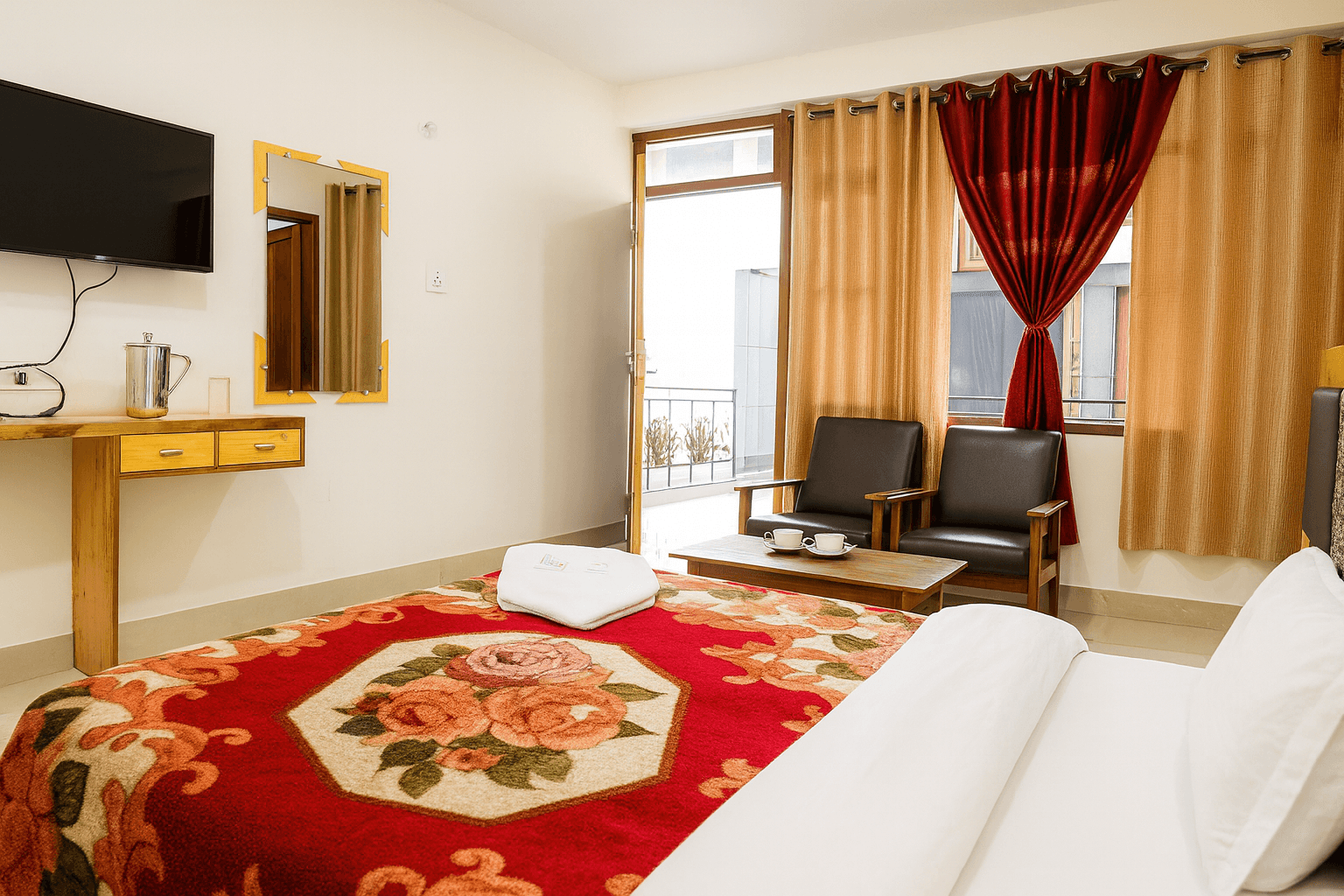 Sunlit Homestay w/ Road Walk, HP - Manali, HP photo 3