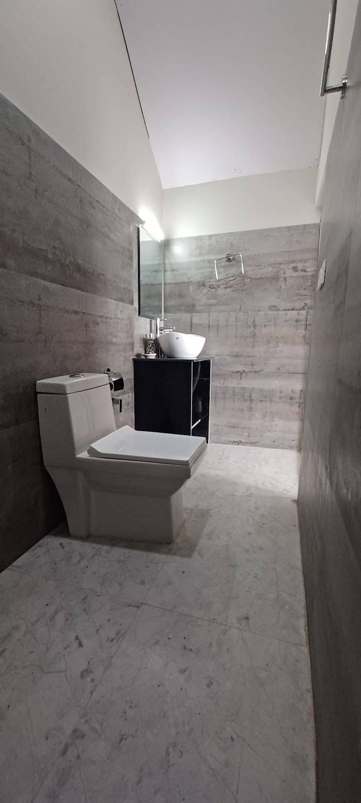 Shillong’s Hillside Hideaway: Breathtaking Views - Mawbri photo 4