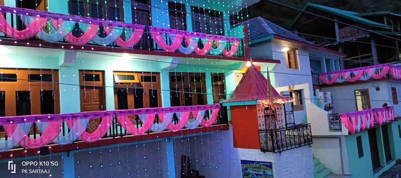 Homely Guesthouse w/ Home Meals & Views, HP - Chamba, HP