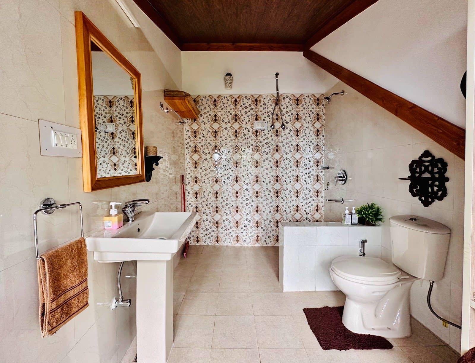 Organic Farmstay, Home Meals & Trails, HP - Himachal Pradesh photo 4