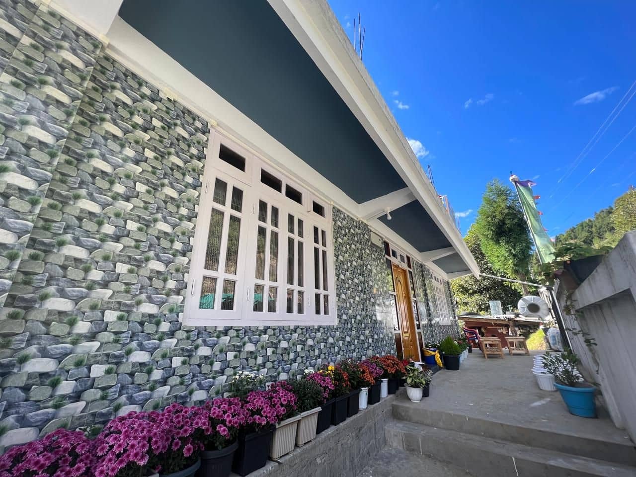 Homestay w/ Home Meals & Monastery Views - Tawang, Arunachal