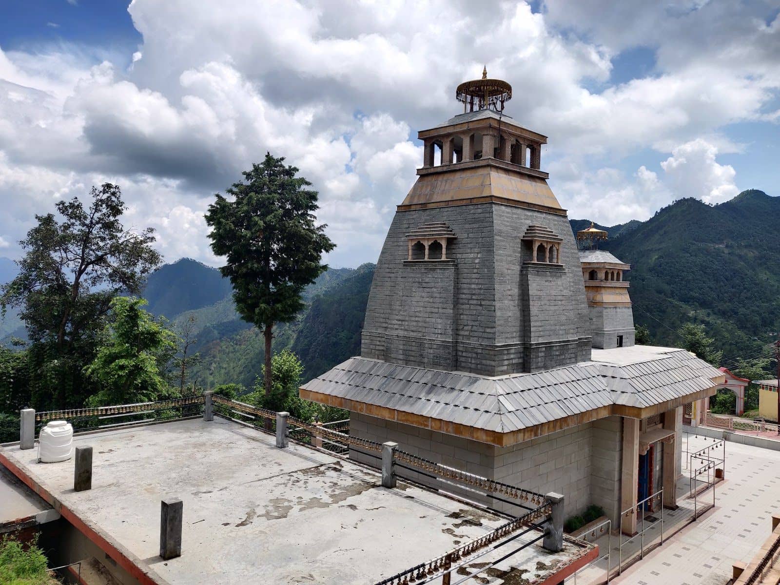 Mountain Homestay w/ Sunrise Views, Uttarakhand - Kirtinagar, Uttarakhand