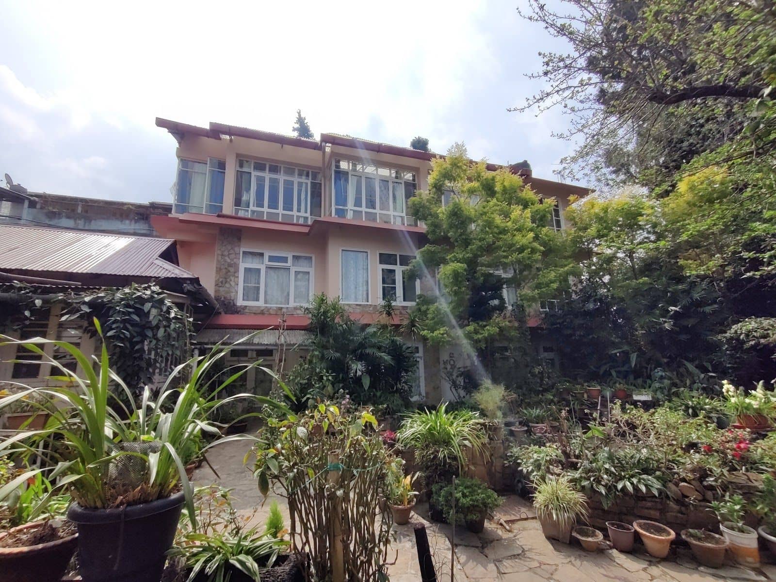 Colonial Charm Homestay: Vintage Luxury - Shillong photo 5