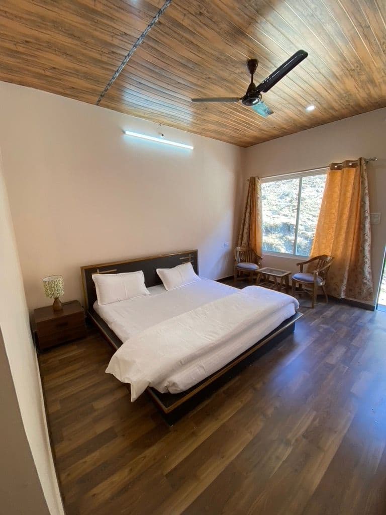 Riverside Homestay w/ Bonfire & Meals, Uttarakhand in Bhatwari, Uttarakhand 5