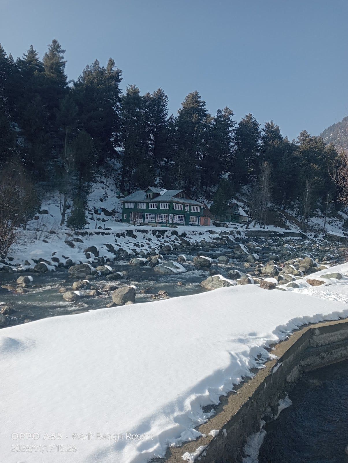 Riverside Bungalow w/ Mtn Views, JK in Pahalgam, Jammu & Kashmir 8