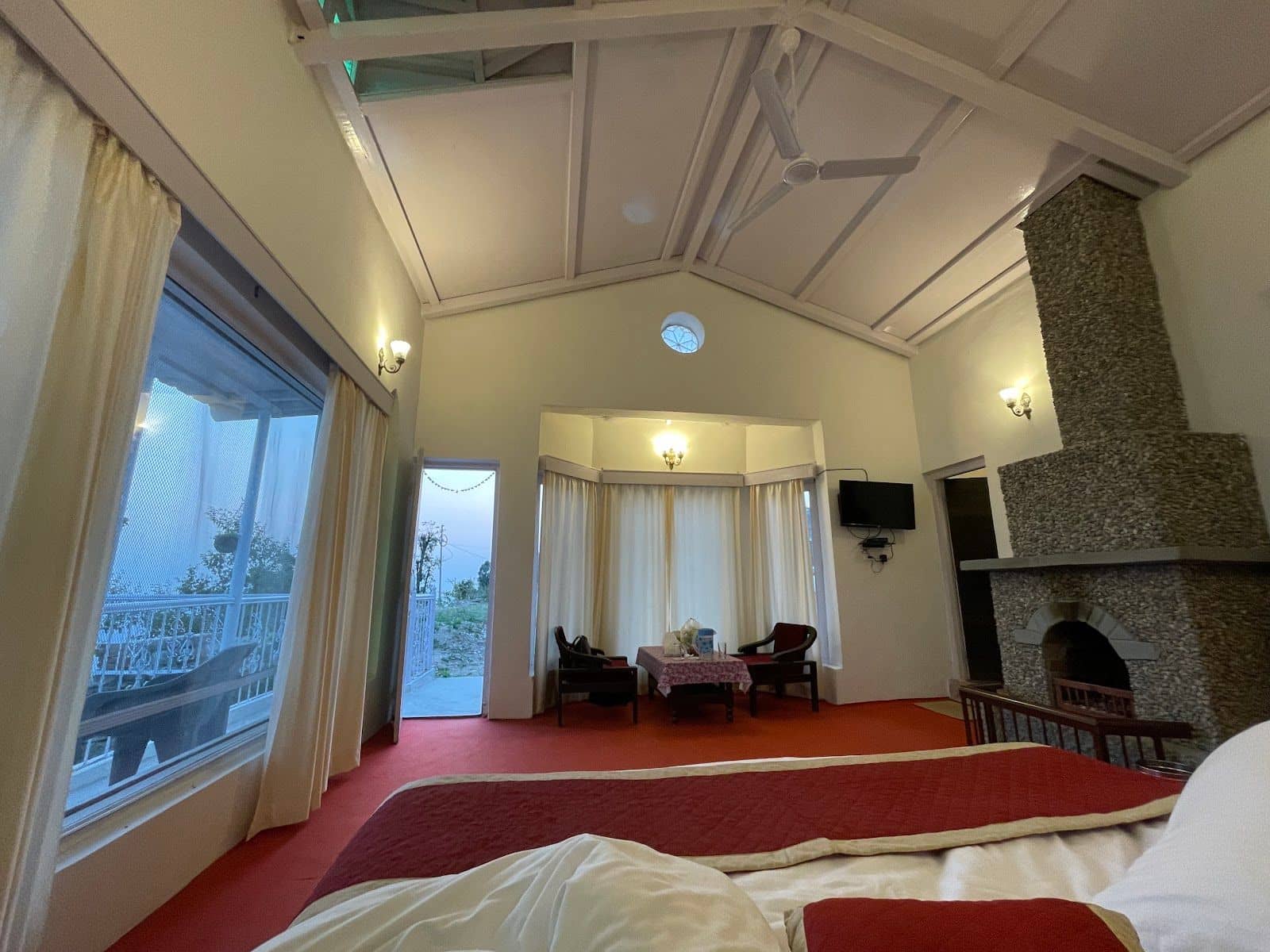 Homestay w/ Sunrise & Sunset Views, Uttarakhand - Chaubatia, Uttarakhand photo 3