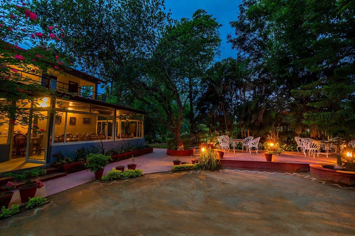 Private Lake Farmstay w/ Home Meals, UP - Uttar Pradesh