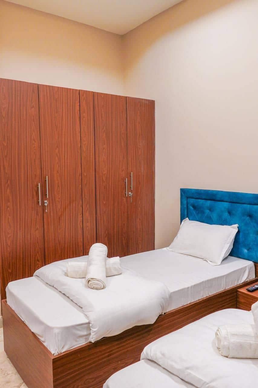 Gym-Equipped Motel w/ Home Meals, Punjab - Phagwara, Punjab photo 5