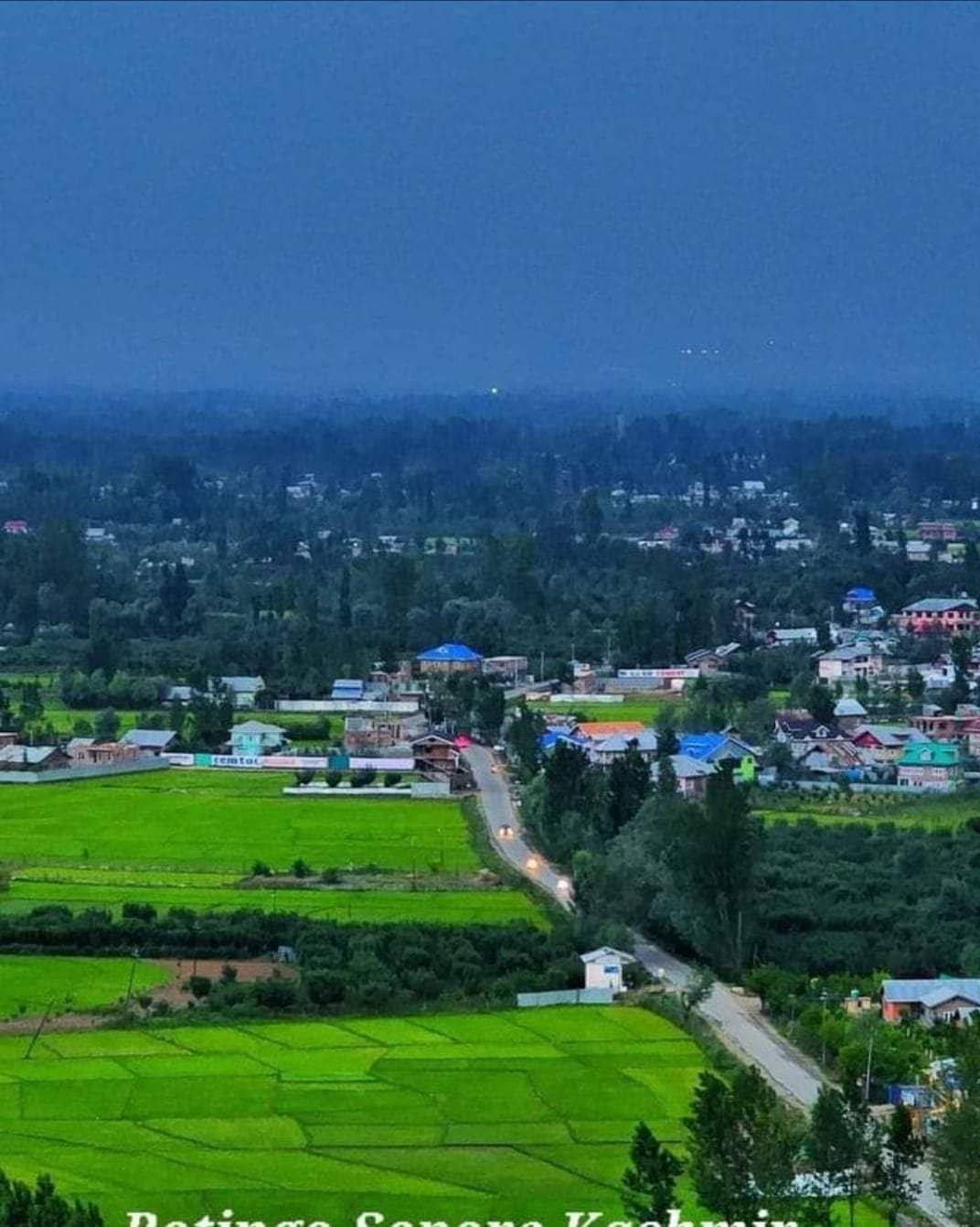 Hilltop Homestay w/ Wular Lake Views, Kashmir - Srinagar, Kashmir