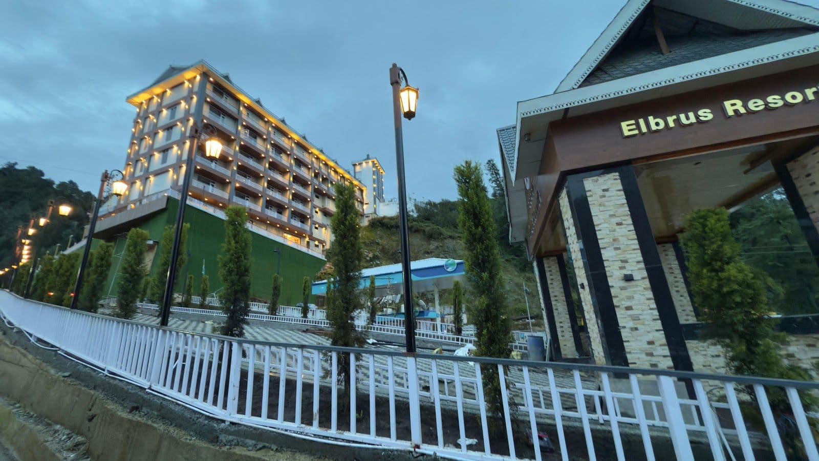 Mountain Homestay w/ , Pool & Bonfire, HP in Himachal Pradesh 8