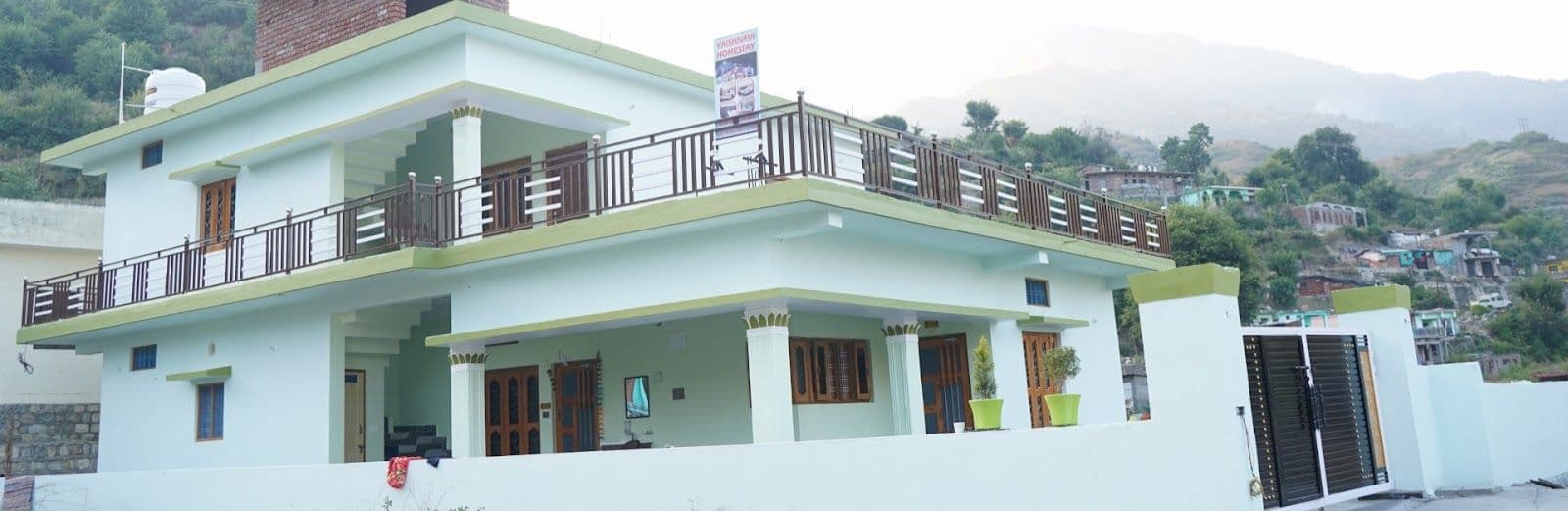 Homestay w/ Home Meals & Temple Access in Nada, Uttarakhand 5