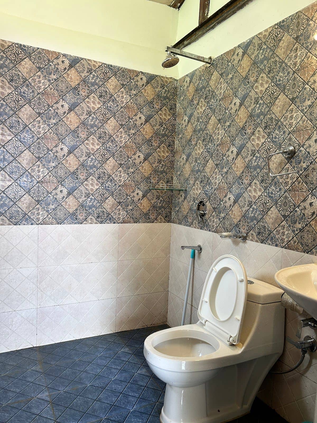 Eco Mud Cottages & Swiss Tents, HP - Kufri, HP photo 4