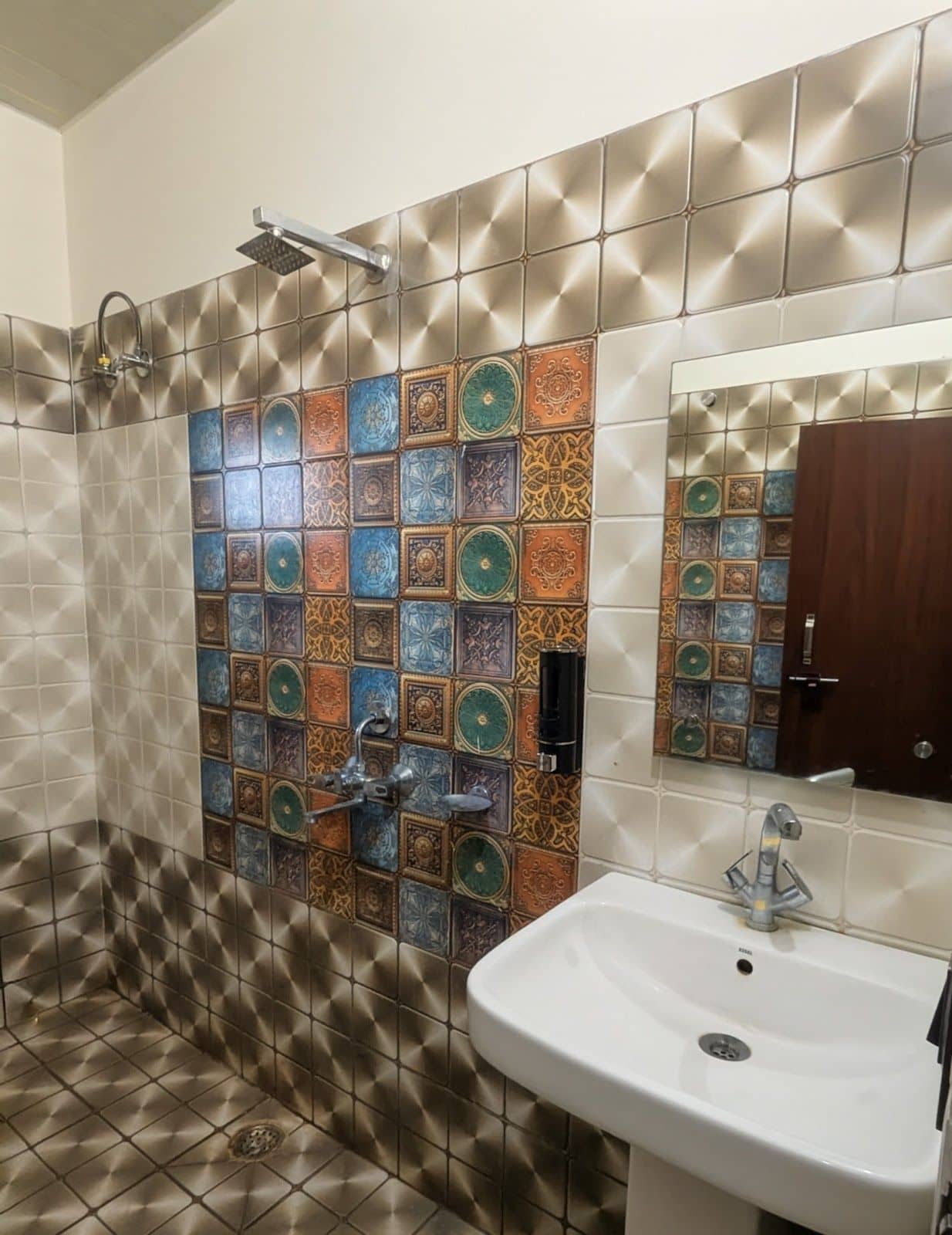 Cozy Homestay in near defence colony - near defence colony photo 4