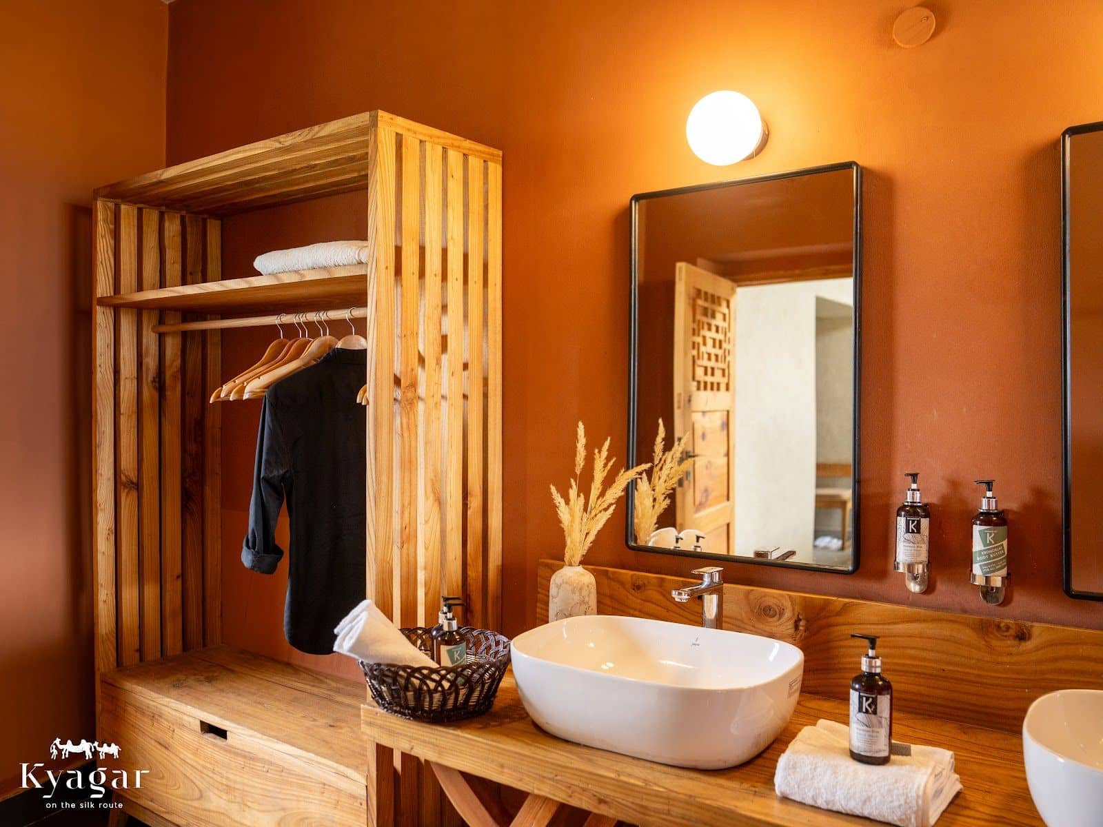 Stargazer Cottages w/ Valley Views, J&K - Nubra, Jammu and Kashmir photo 5