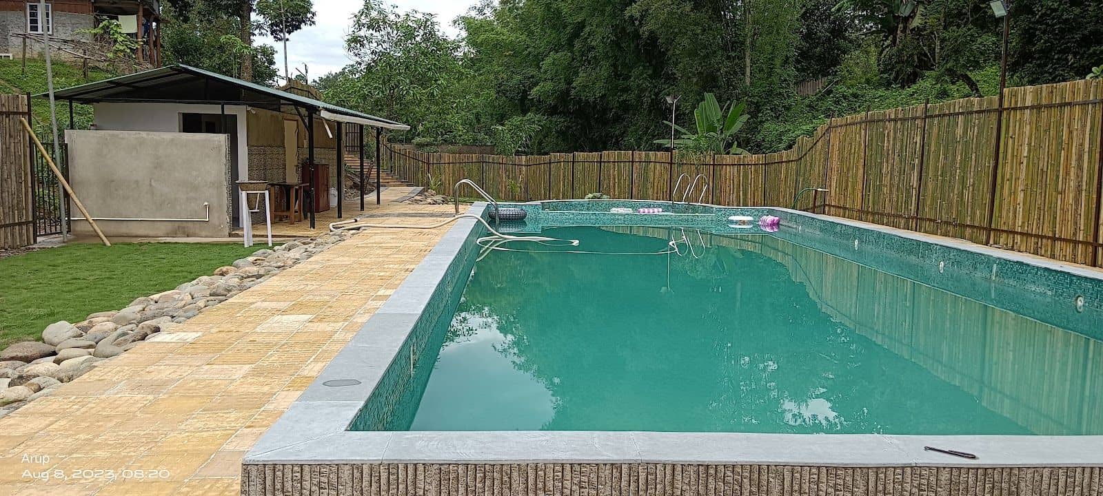 Northeast Getaway: Poolside Cottages - Ri Bhoi