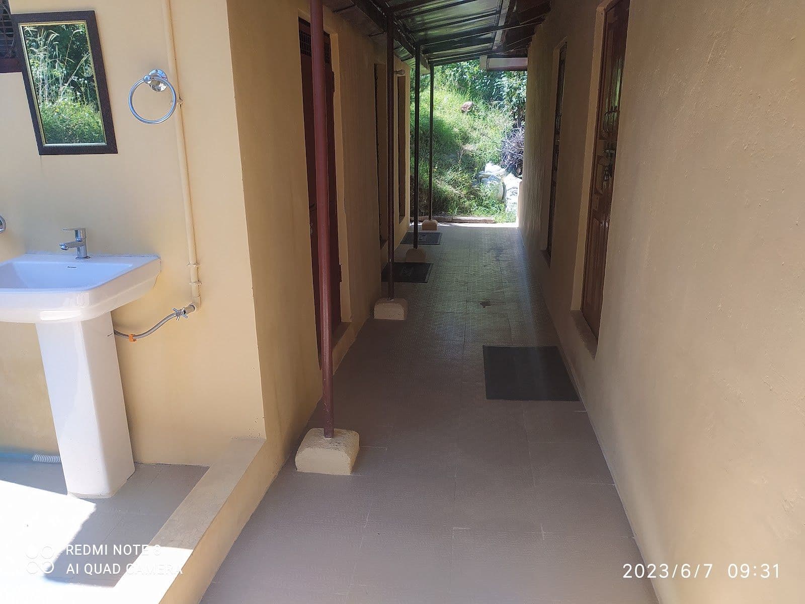 Homestay w/ Home Meals & WFH, Uttarakhand in Mukteshwar, Uttarakhand 8