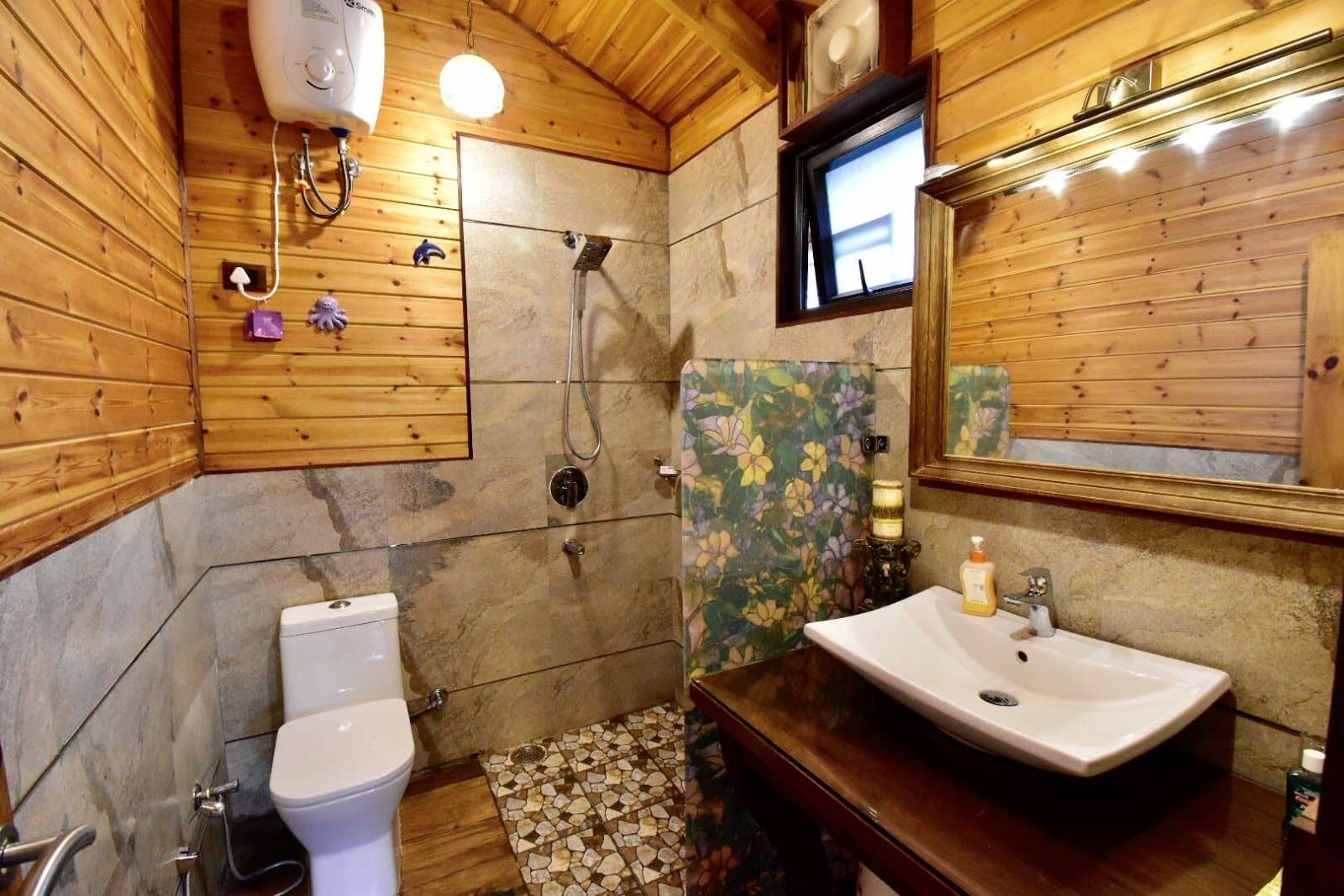 Himalayan Homestay w/ Mountain Views, Uttarakhand - Ramgarh, Uttarakhand photo 4