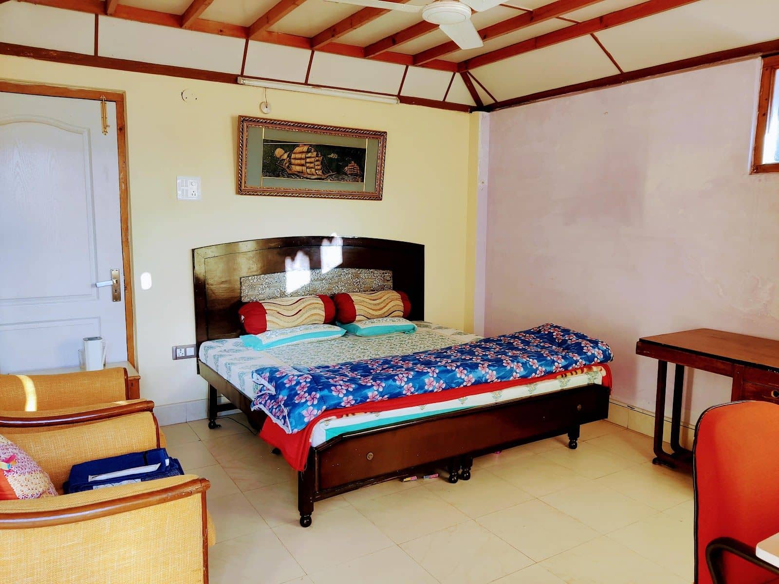 Mountain Farmstay w/ Home Meals & Bonfire, HP - Dalhousie, HP photo 5