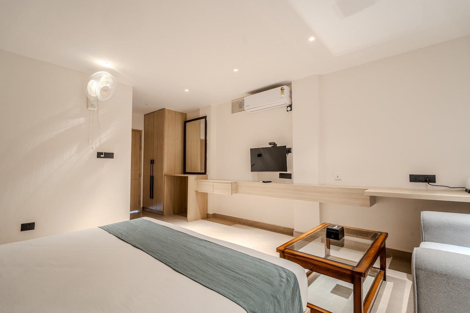 Waterfall Base Rooms w/ Delicious Meals, Meghalaya in Jowai 2