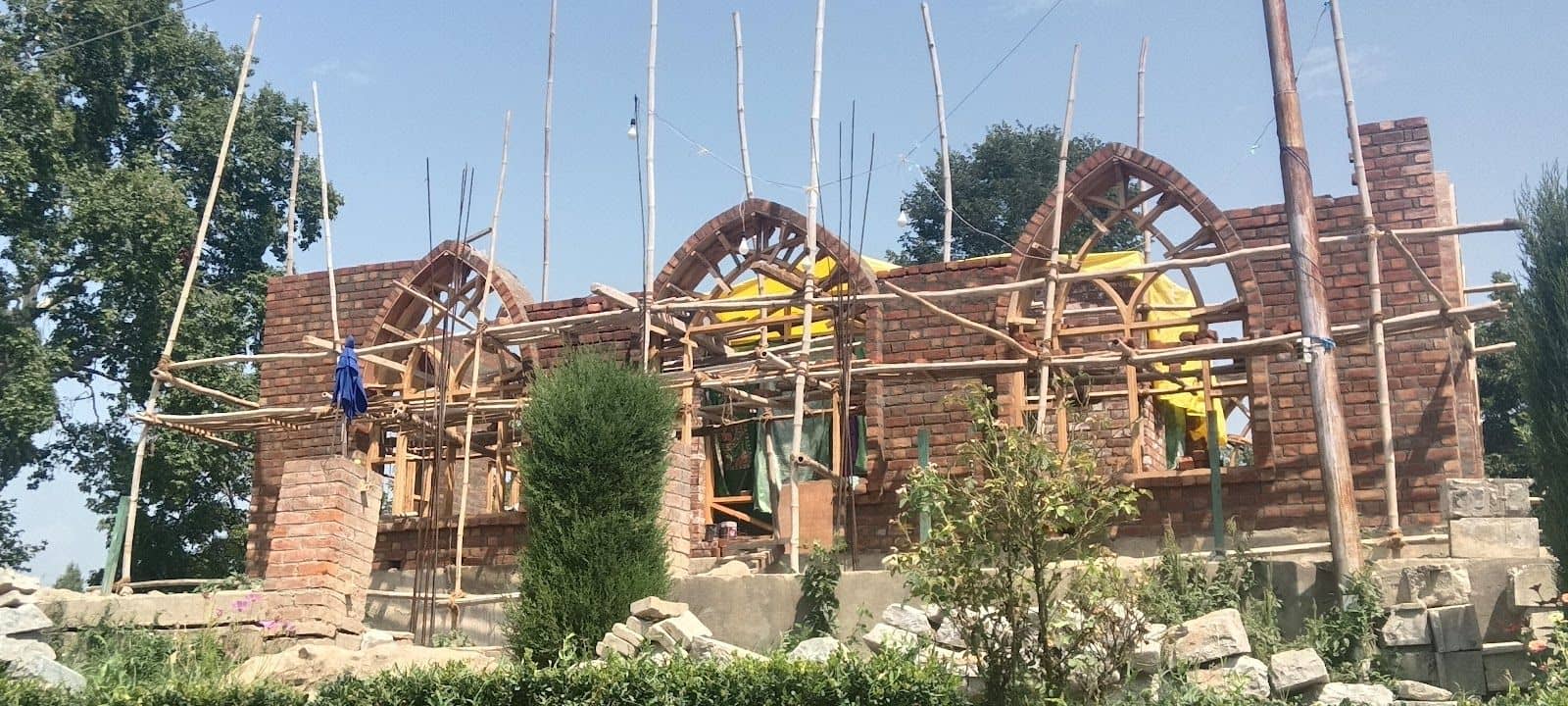 Homestay w/ Mountain Views & Home Meals, J&K -