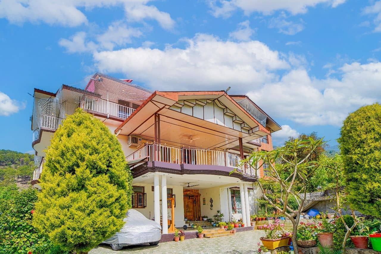 Homestay by Orchard, Valley Views & Home Meals, HP - Dharamshala, HP