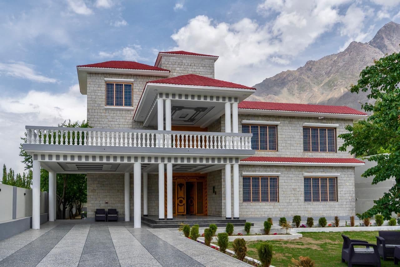 Spacious Homestay w/ Valley Views & Meals, AP in Skardu, AP 1