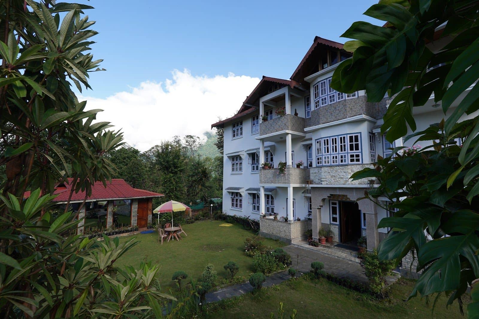 Mountain Garden Home w/Organic Meals, Sikkim - Yuksom photo 5