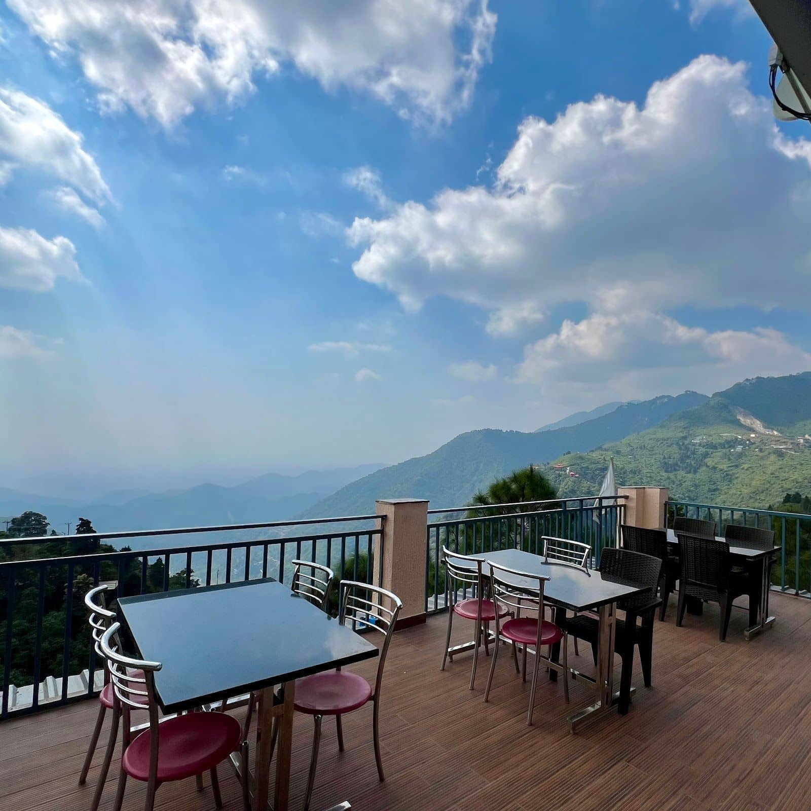 Mountain View Homestay w/ Delicious Food, Uttarakhand - Uttarakhand