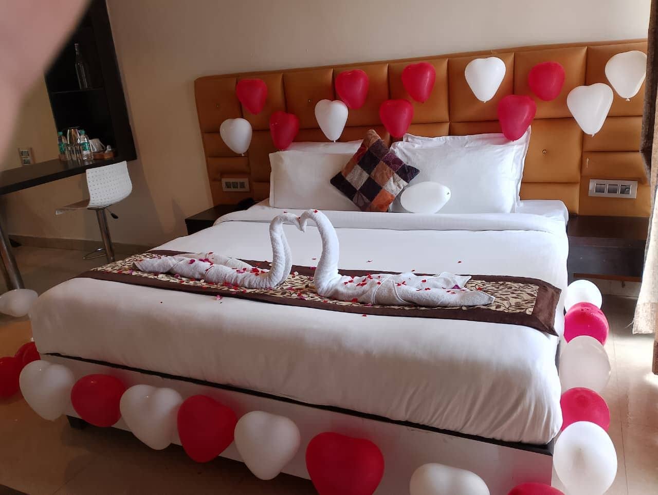 Fabulous Interior Villa w/ Views, Uttarakhand - Uttarakhand photo 3