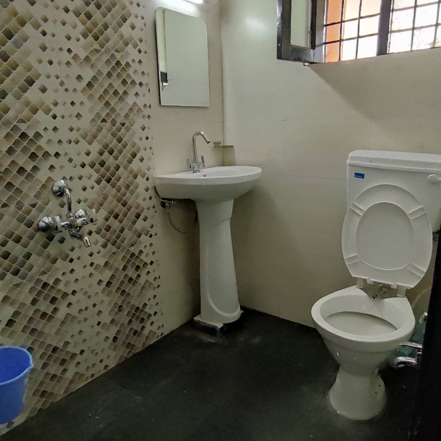 Valley Homestay w/ Home Meals & Views, HP - Sherpur, HP photo 4