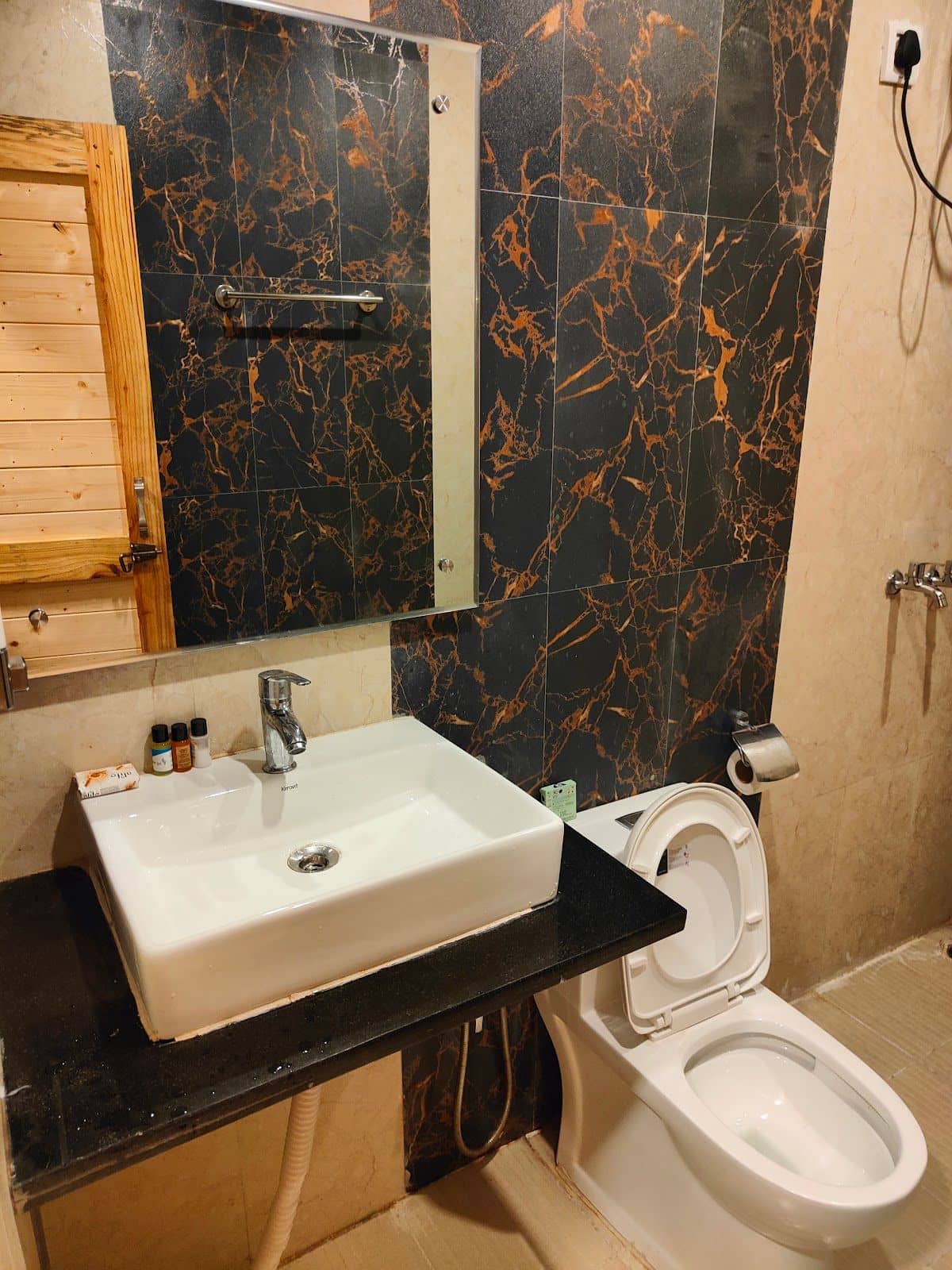 Snow View Cottage w/ Home Meals, Uttarakhand - Uttarakhand photo 4