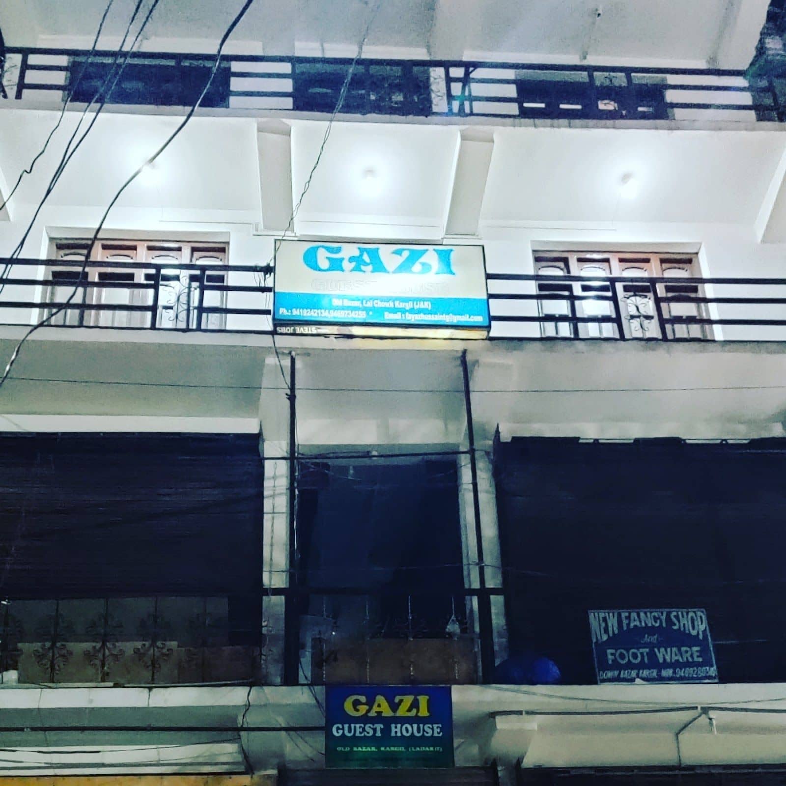 Guest House w/ Attached Bathrooms, Ladakh - Kargil, Ladakh