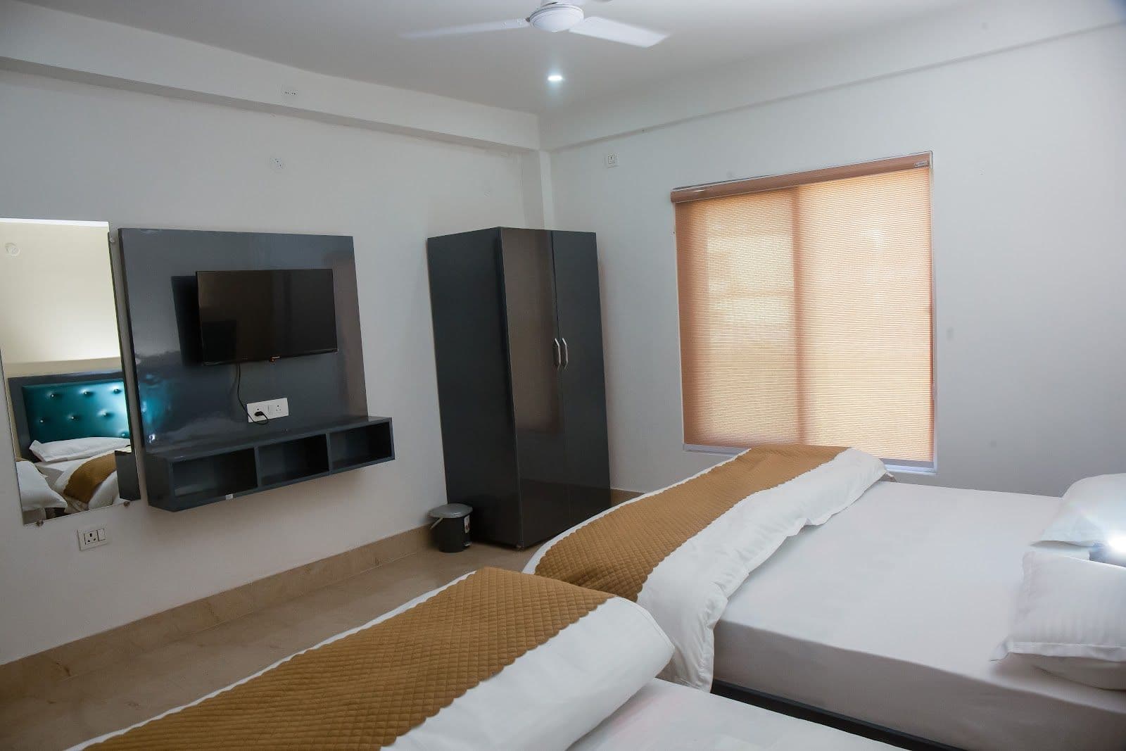 Homestay w/ Home Meals & Caring Hosts, UK in Uttarkashi, UK 2