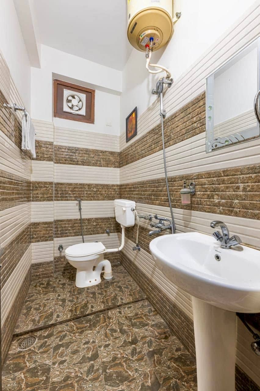 Peaceful Homestay w/ Pine Forest Views, HP - Himachal Pradesh photo 4