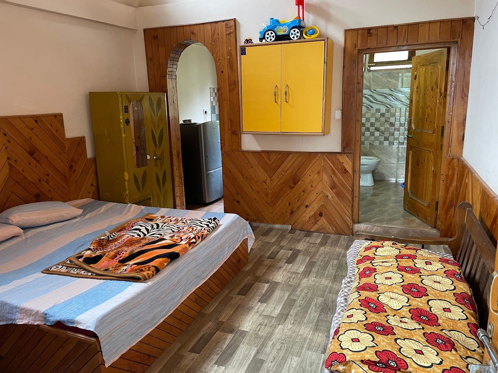 Homestay w/ Snow Views & Long Stay, HP in Manali, HP 2