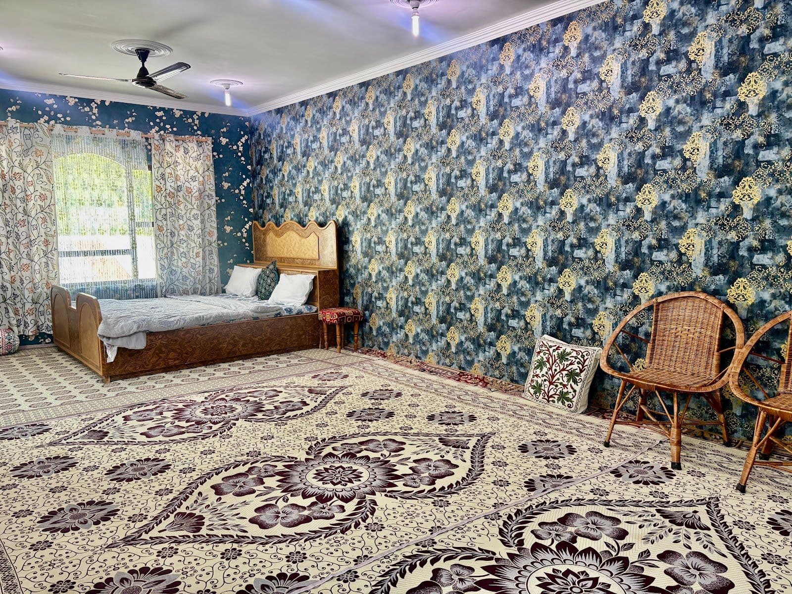 Clean Homestay w/ Home Meals & Treks, J&K in Srinagar, J&K 2