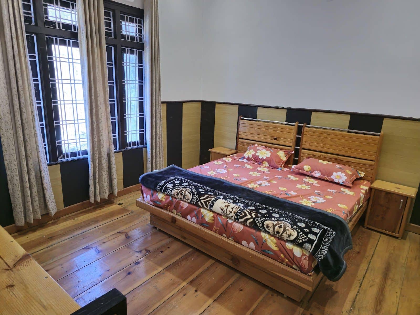 Forest Homestay w/ Home Meals & Bonfire - Manila, Uttarakhand photo 3