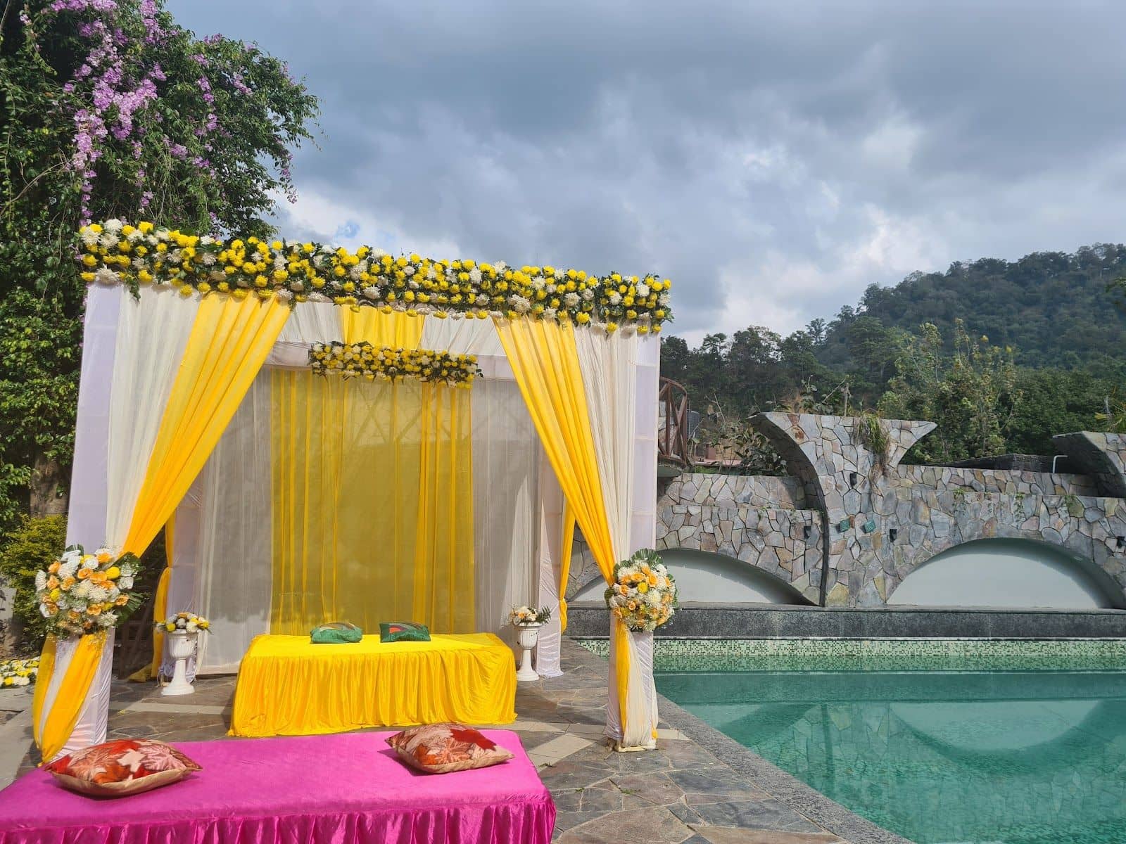 River Access Villa w/ Pool & Fresh Meals, UK - Uttarakhand photo 4