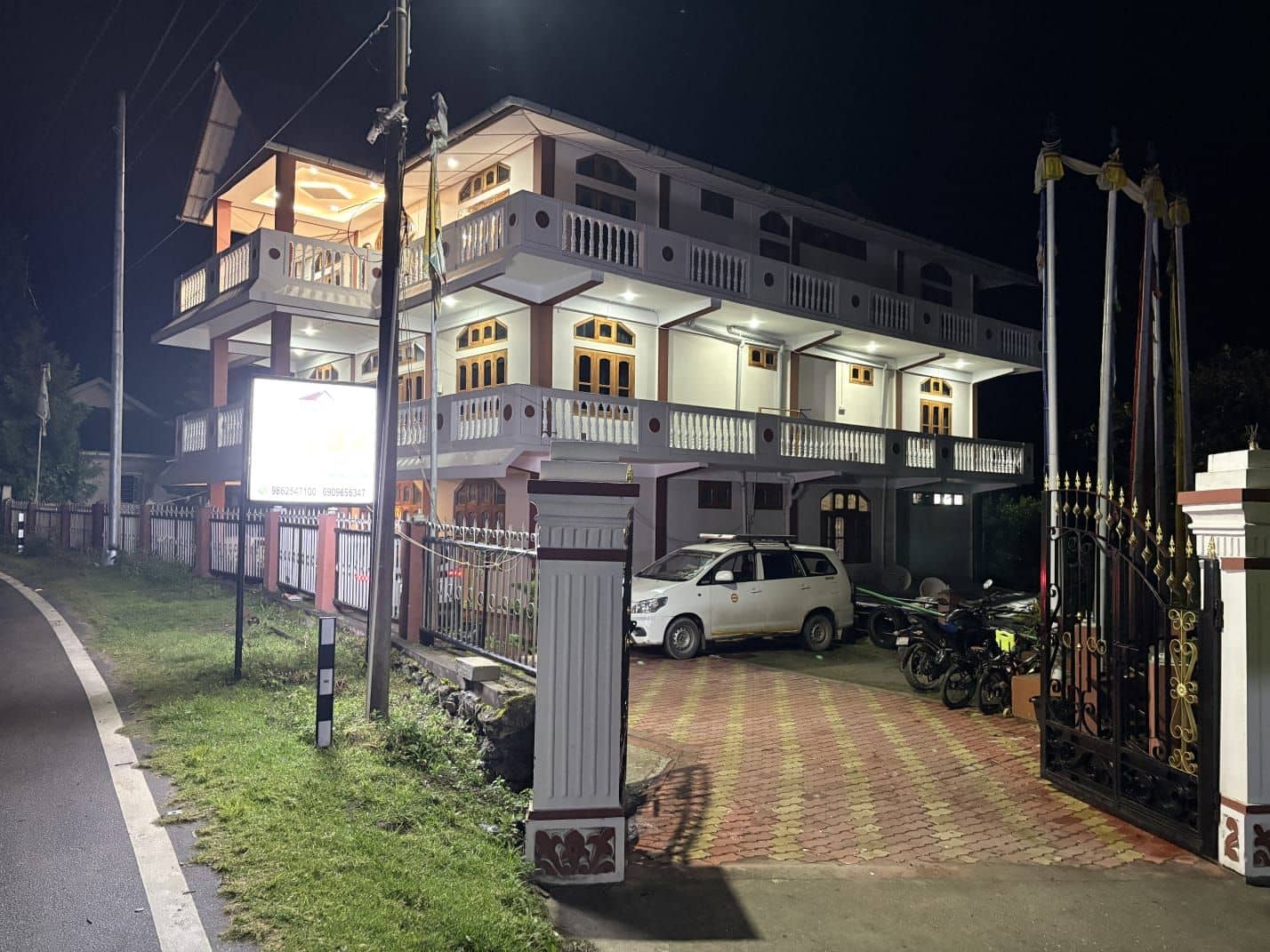 Orchids & River View Homestay w/ Farm Food, AR - Bomdila