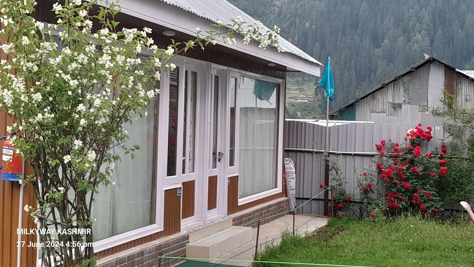 Guesthouse w/ Treks & Valley Views, JK - Jammu and Kashmir photo 5
