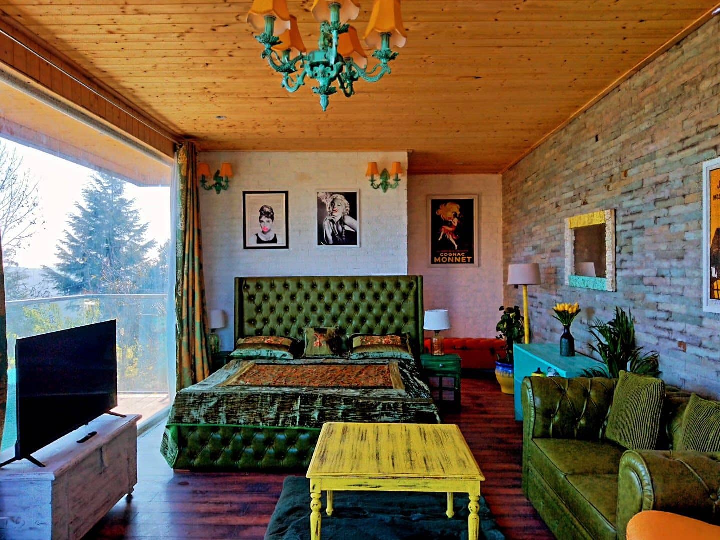 6BR Villa w/ Home Meals & Balconies, Uttarakhand - Mukteshwar, Uttarakhand photo 5