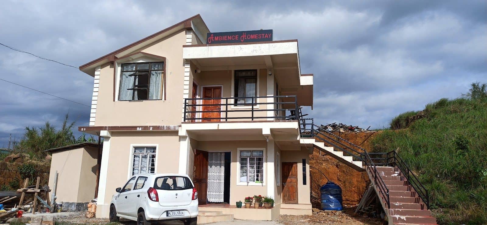 Home Meals Homestay w/ Gracious Hosts & Wifi - Cherrapunji photo 4