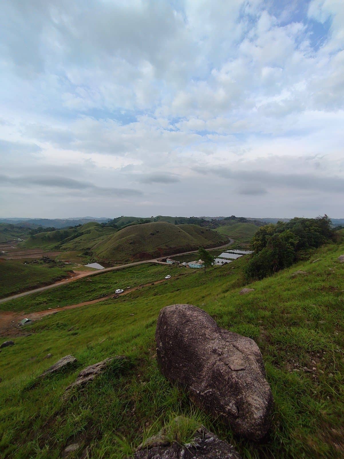 Isolated Homestay w/ Guide Host & Meals, ME - Mawlynnong photo 5