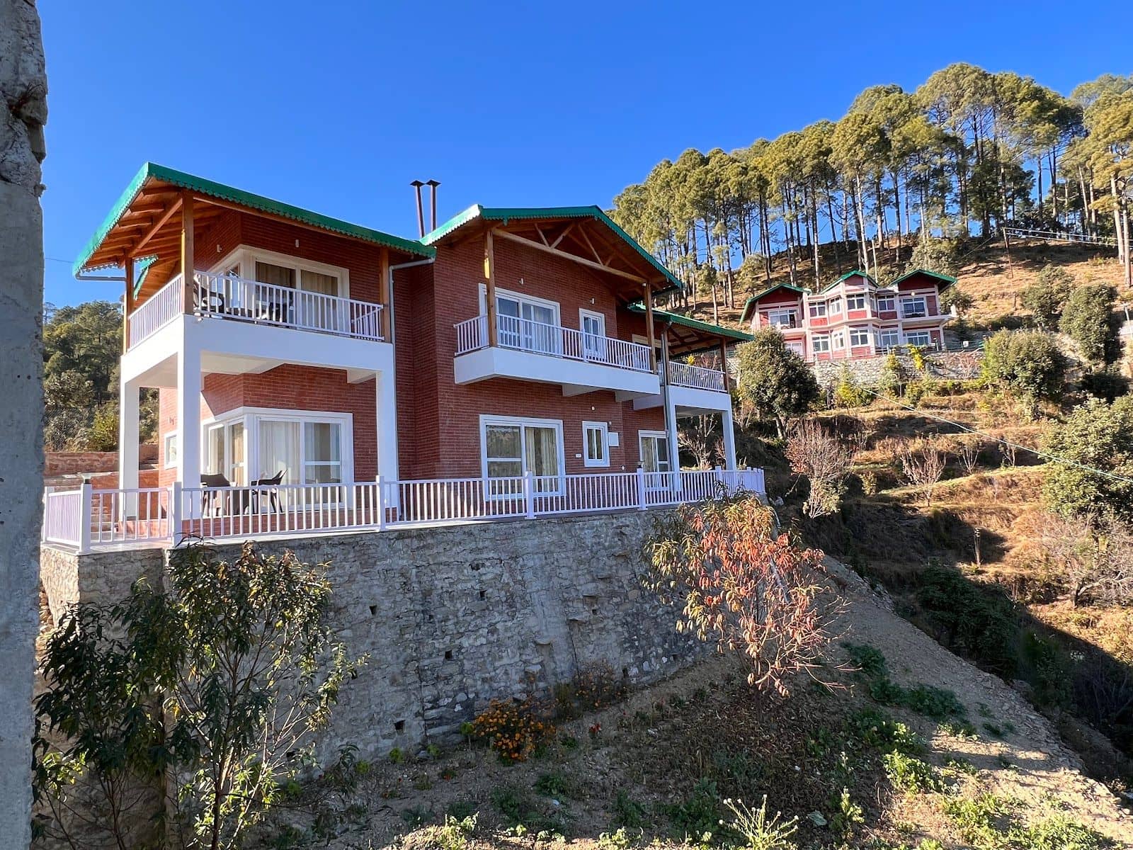 Hilltop Cottage w/ Valley Views & Bonfire - Mukteshwar, Uttarakhand photo 5