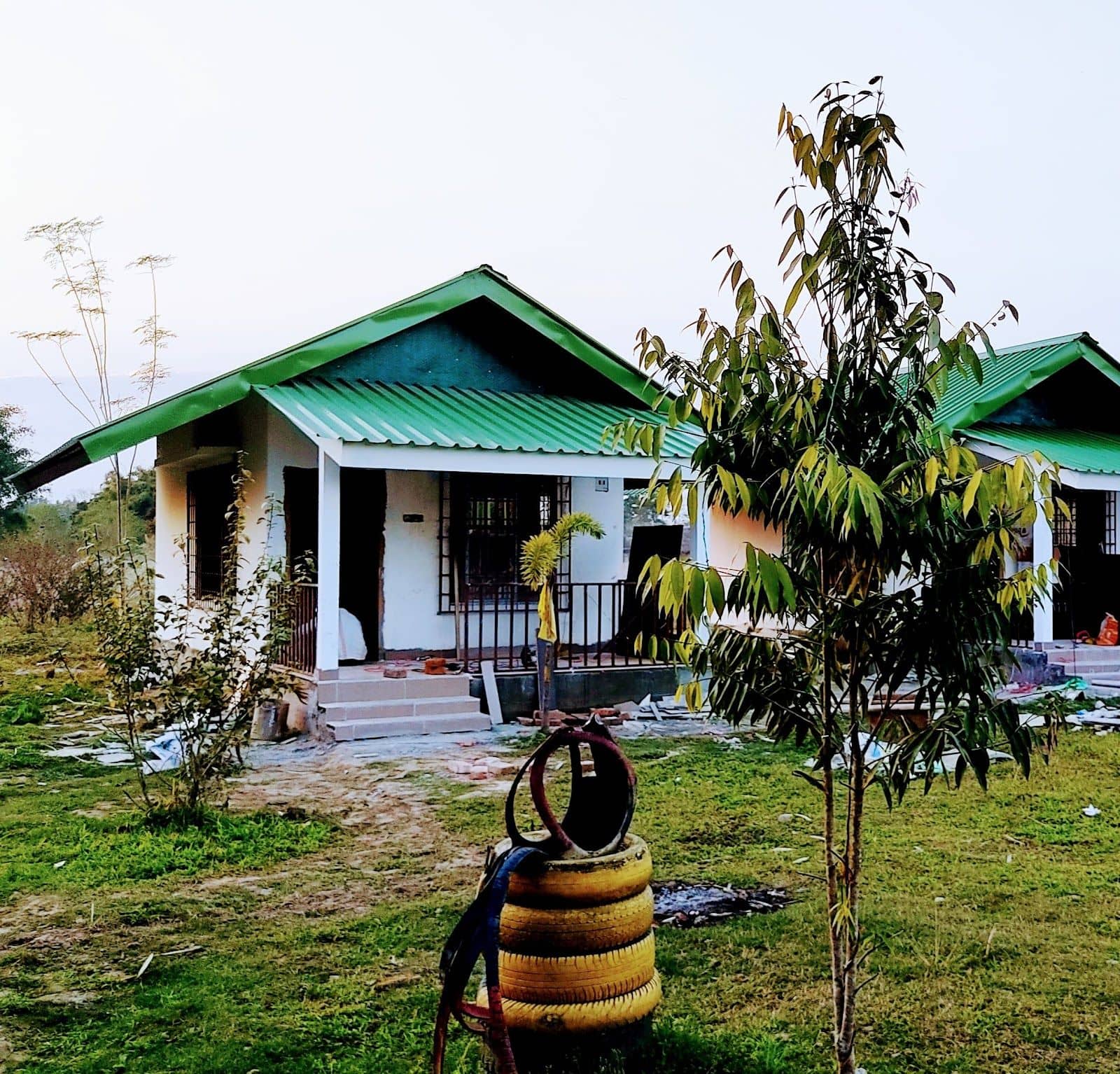 Spacious Grounds Stay w/ Bonfires, AR - Pasighat