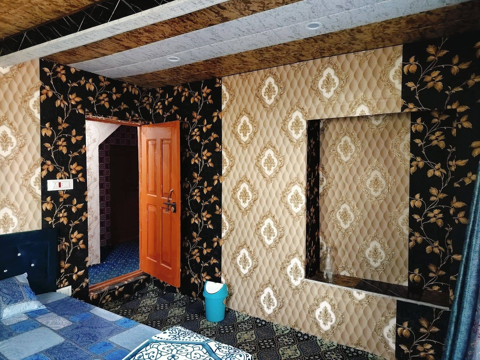 Family Homestay w/ Home Meals & Views, Kashmir - Gurez, Kashmir photo 5